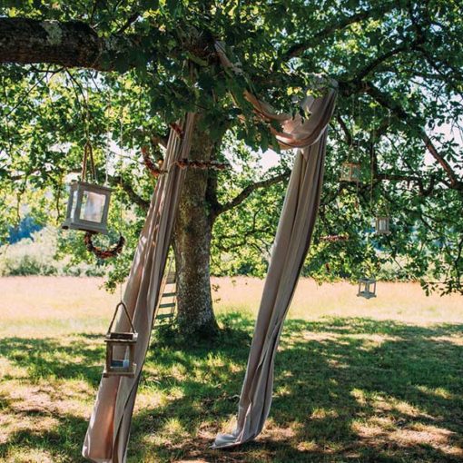 location lanterne en bois