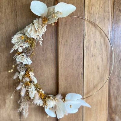 couronne fleurs séchées laiton doré