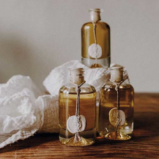 cadeau invites huile d olive bio en flacon et bouchon bois